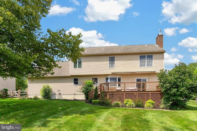 26 BRISTOL LN, Newark, DE 19711