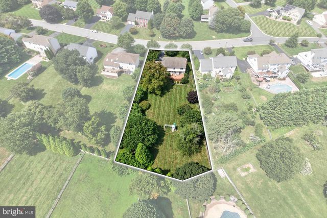 26 BRISTOL LN, Newark, DE 19711