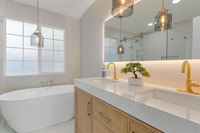 1172 Longfellow Avenue, Campbell, CA 95008