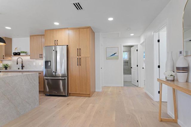 1172 Longfellow Avenue, Campbell, CA 95008