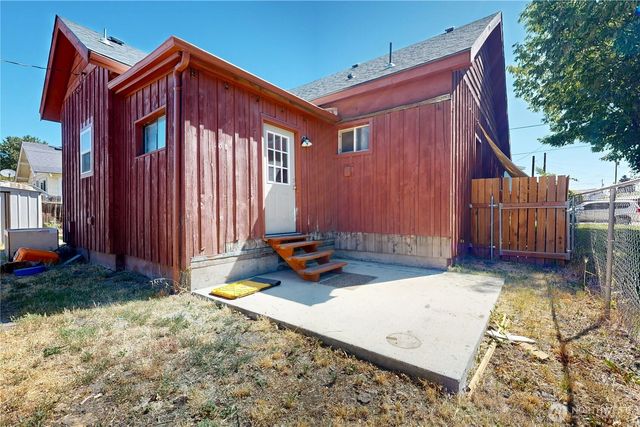 439 N 5th Street, Walla Walla, WA 99362