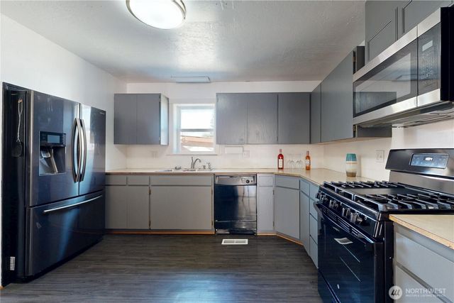 439 N 5th Street, Walla Walla, WA 99362