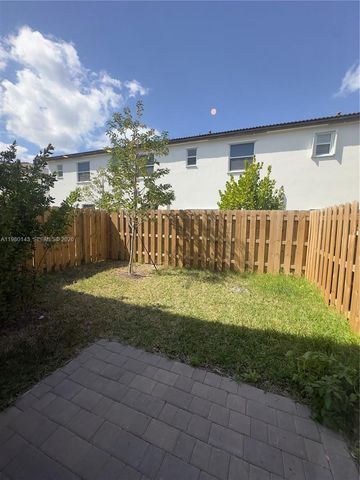 2848 SE 26th Ter 2848, Homestead, FL 33035
