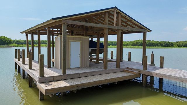 380 Lonesome Dove Trail, Trinity, TX 75862