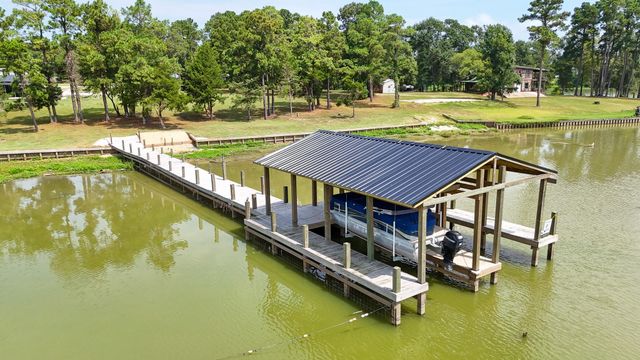 380 Lonesome Dove Trail, Trinity, TX 75862