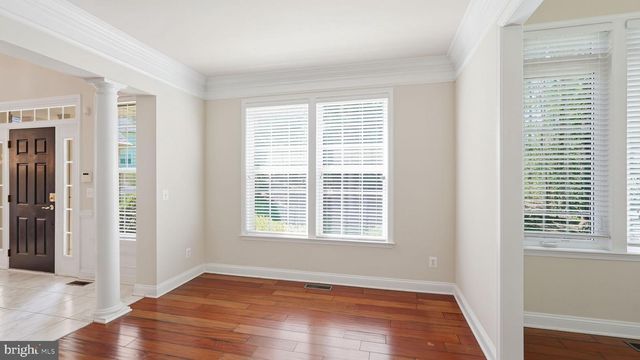 6645 PASSAGE CREEK LN, Manassas, VA 20112