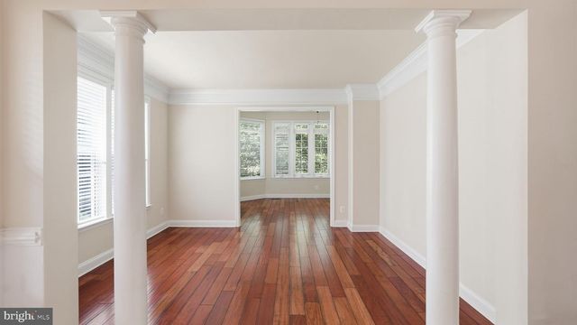 6645 PASSAGE CREEK LN, Manassas, VA 20112