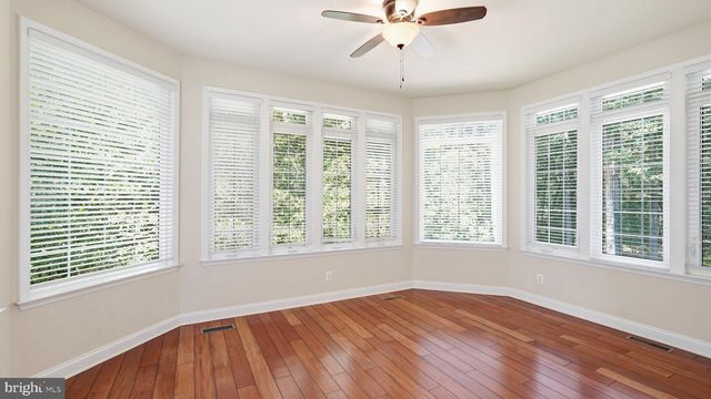 6645 PASSAGE CREEK LN, Manassas, VA 20112