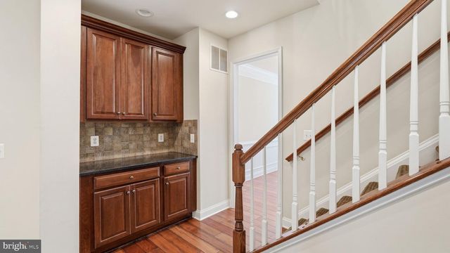 6645 PASSAGE CREEK LN, Manassas, VA 20112