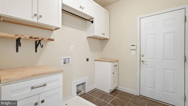 6645 PASSAGE CREEK LN, Manassas, VA 20112