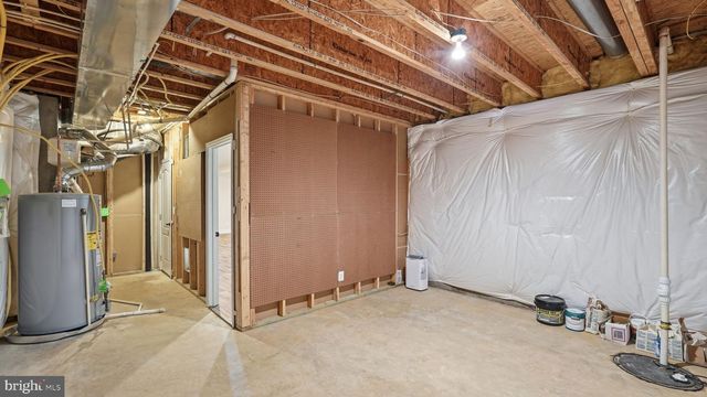 6645 PASSAGE CREEK LN, Manassas, VA 20112