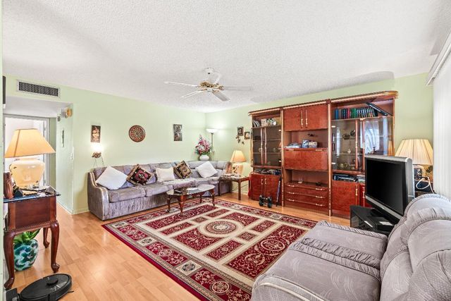 508 Normandy K 508, Delray Beach, FL 33484