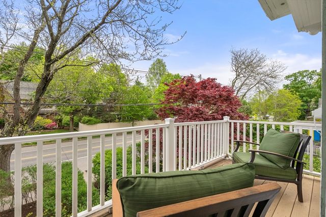 1469 Centre St 2, Newton, MA 02461