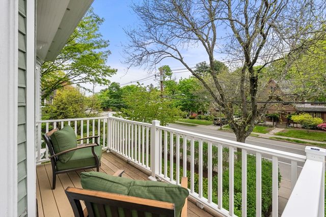 1469 Centre St 2, Newton, MA 02461