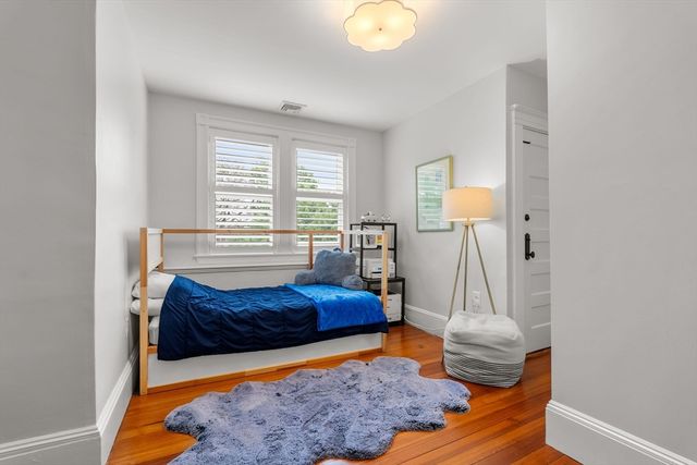 1469 Centre St 2, Newton, MA 02461