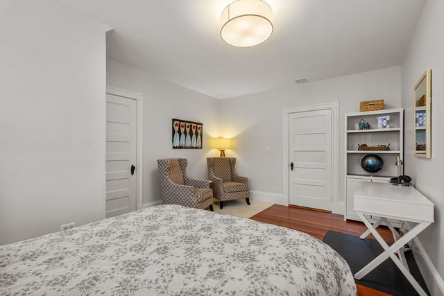 1469 Centre St 2, Newton, MA 02461