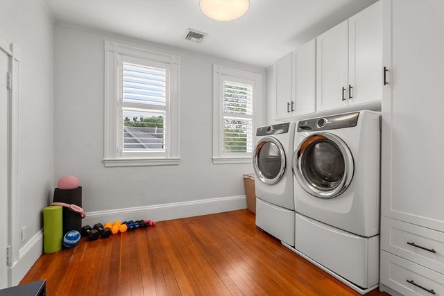 1469 Centre St 2, Newton, MA 02461