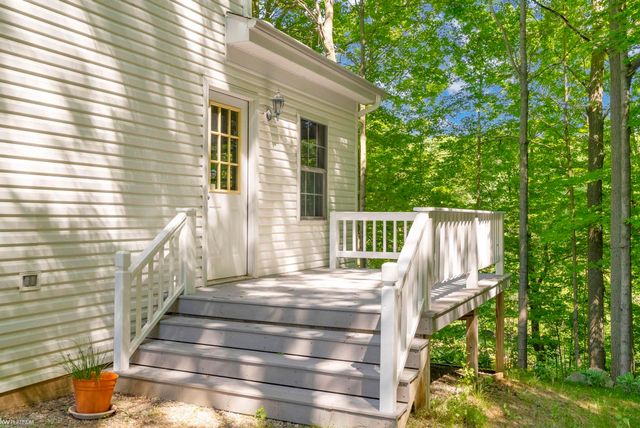8211 Black River Road, Worth Twp, MI 48422