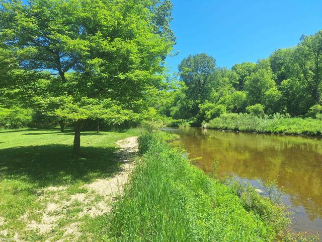 8211 Black River Road, Worth Twp, MI 48422