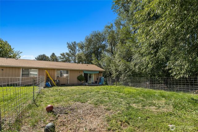 1900 -1902 N Regal Street, Ellensburg, WA 98926