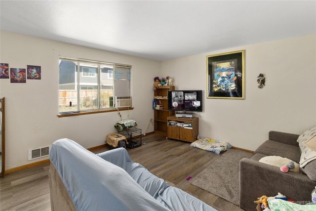 1900 -1902 N Regal Street, Ellensburg, WA 98926