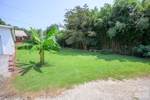 580 Baldwin Avenue, Marion, NC 28752