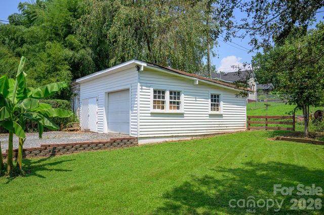 580 Baldwin Avenue, Marion, NC 28752