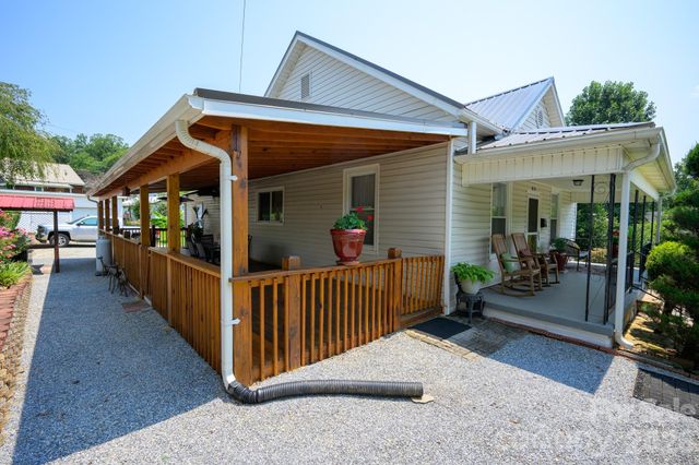 580 Baldwin Avenue, Marion, NC 28752