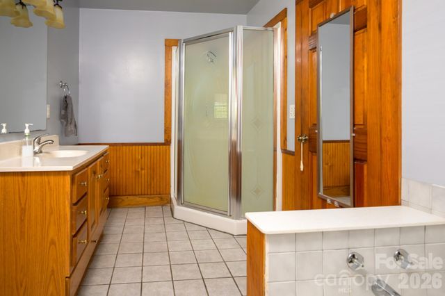 580 Baldwin Avenue, Marion, NC 28752