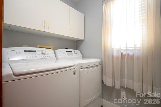580 Baldwin Avenue, Marion, NC 28752
