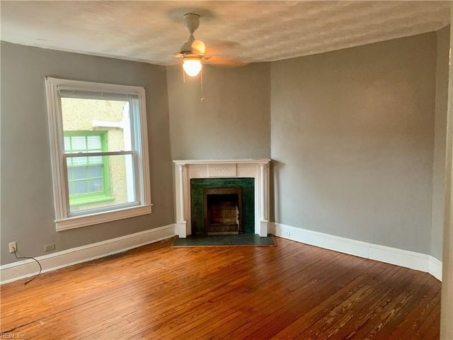 610 Redgate Ave Apt 4, Norfolk, VA 23507