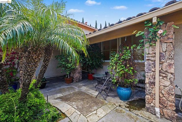 1912 Grizzly Ct, Antioch, CA 94509