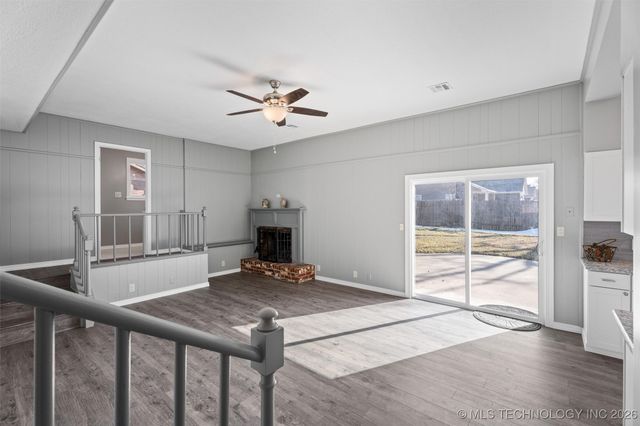 426 W 6th Street, Dewey, OK 74029