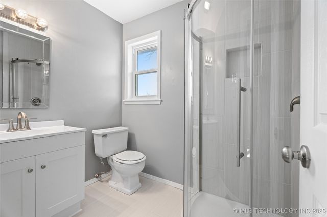 426 W 6th Street, Dewey, OK 74029