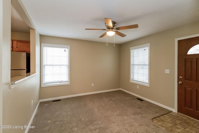 3219 Welman Dr, Louisville, KY 40216