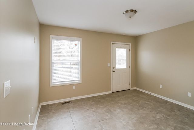 3219 Welman Dr, Louisville, KY 40216