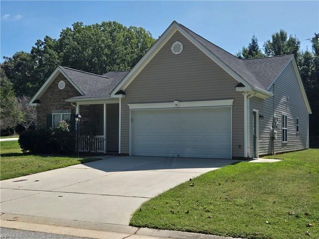5906 River Gate Court, Clemmons, NC 27012