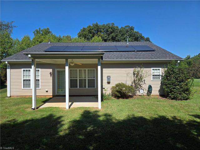 5906 River Gate Court, Clemmons, NC 27012