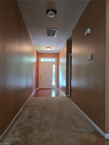 5906 River Gate Court, Clemmons, NC 27012