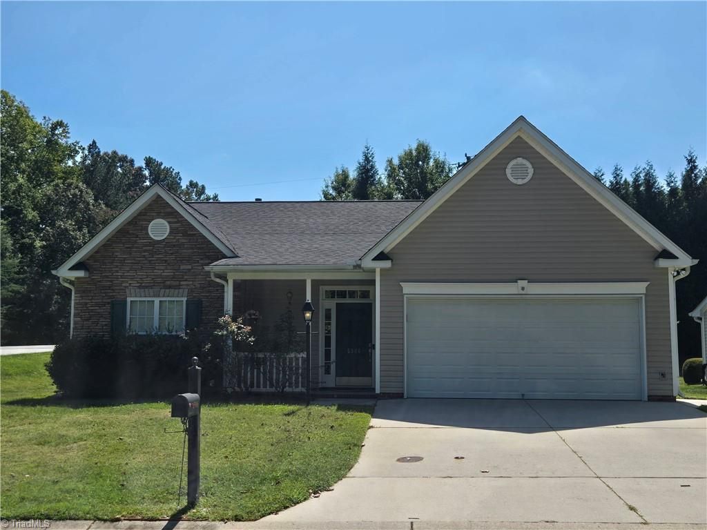 5906 River Gate Court, Clemmons, NC 27012
