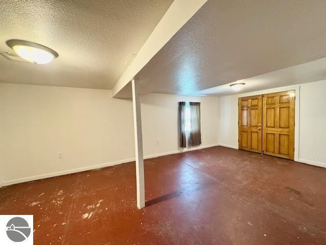 520 S Franklin, St Louis, MI 48880