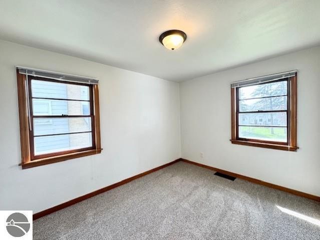 520 S Franklin, St Louis, MI 48880