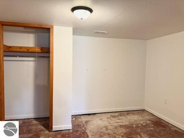 520 S Franklin, St Louis, MI 48880