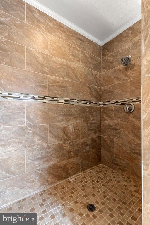 634 E CHESTNUT ST, Lancaster, PA 17602