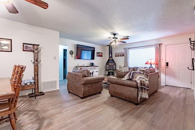 107 Camino Del Rosas, Woodway, TX 76712