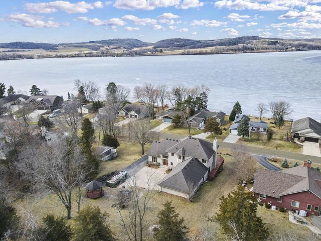 N2756 Demynck Road, Lodi, WI 53555