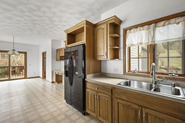 N2756 Demynck Road, Lodi, WI 53555