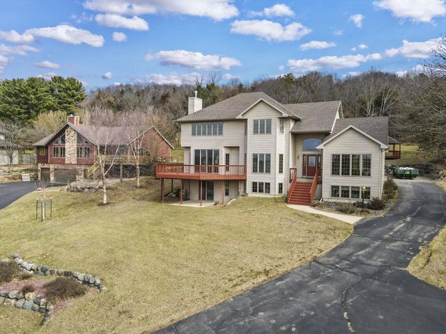 N2756 Demynck Road, Lodi, WI 53555