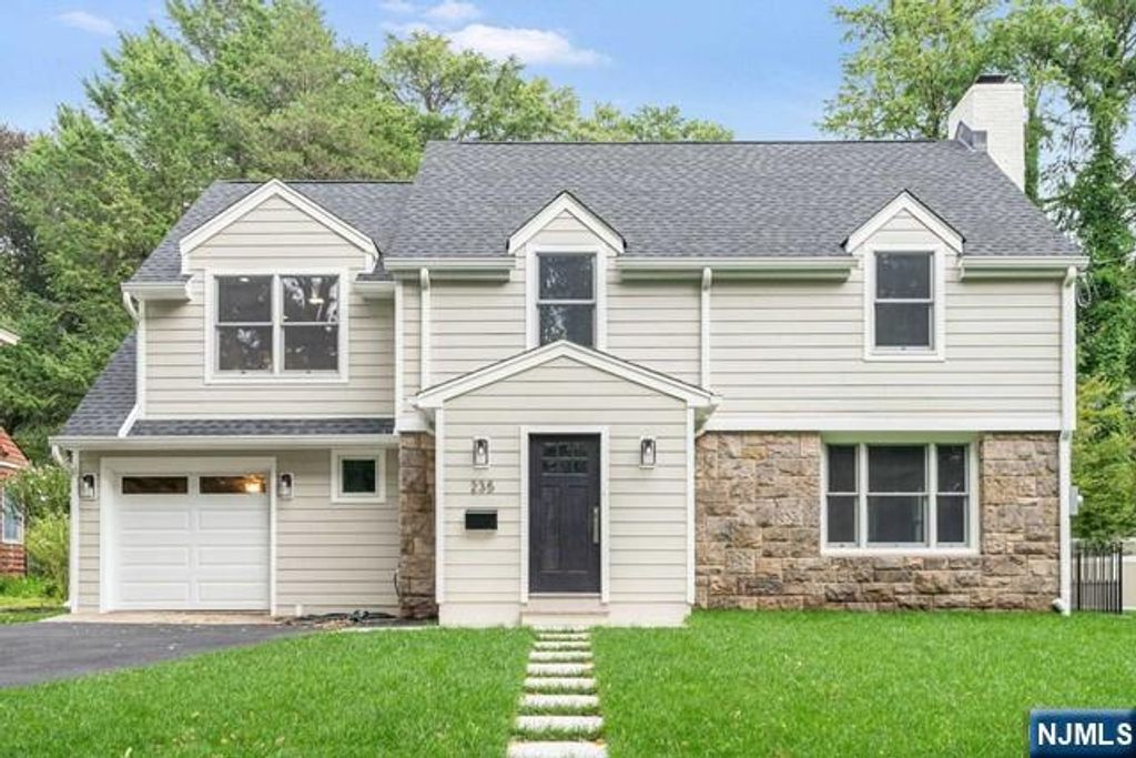 235 Dwight Place, Englewood, NJ 07631