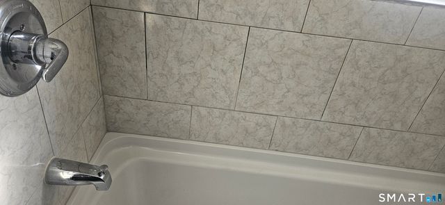 117 Shultas Street, Hartford, CT 06114